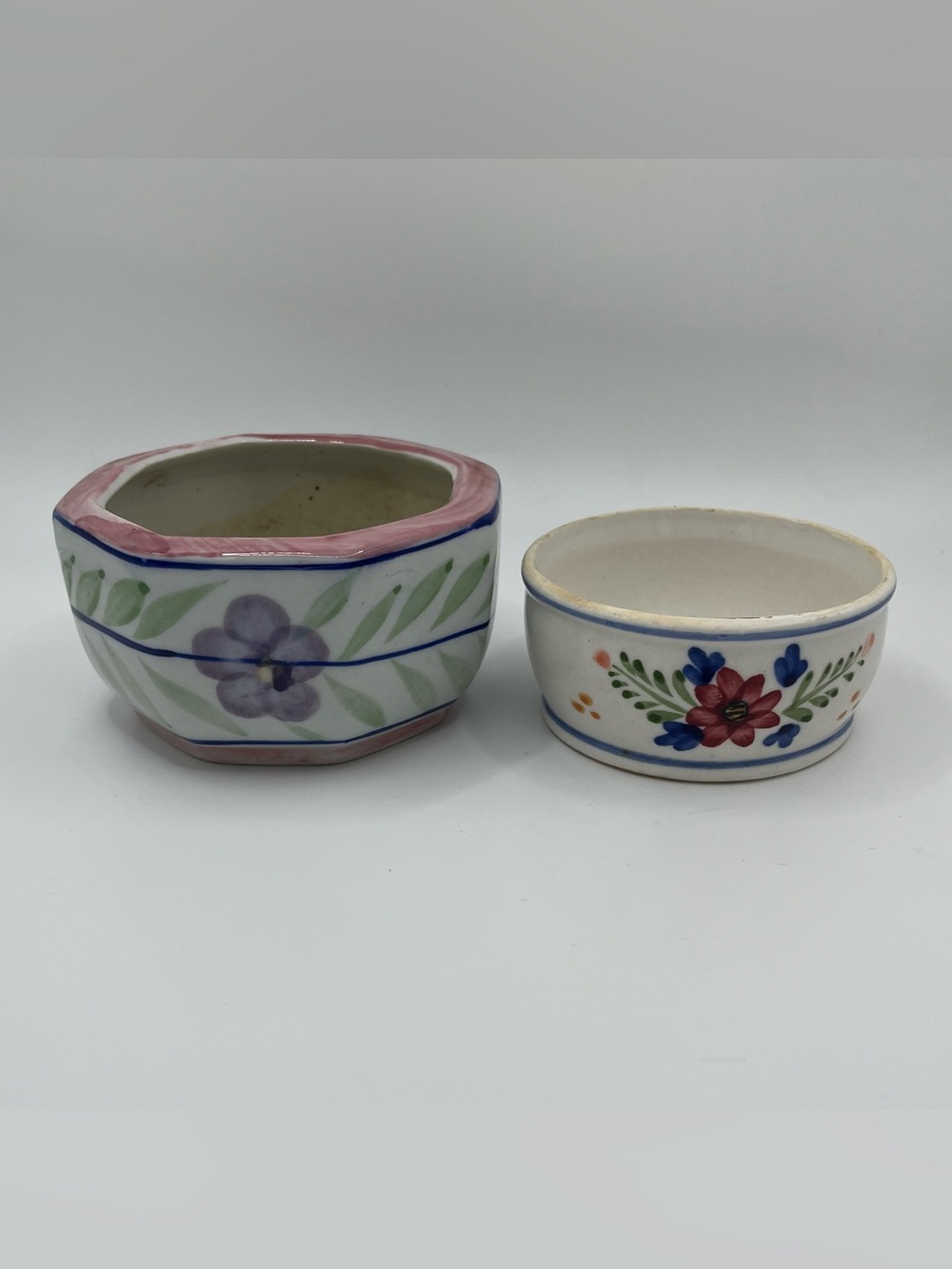 Vintage White Floral Cottagecore Ceramic Mini Pots - Set of 2